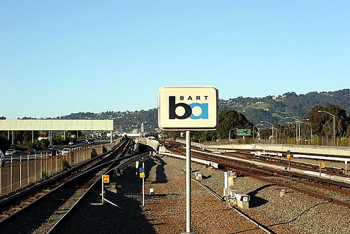 Macarthur BART station