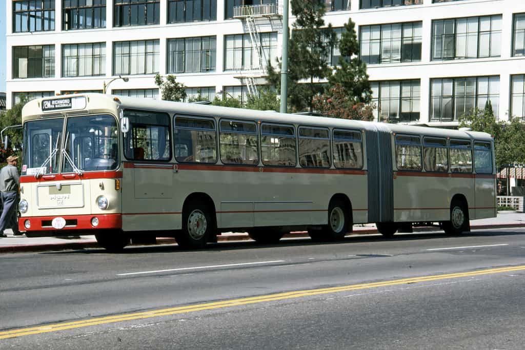 12915680584_61bfbee69b_b